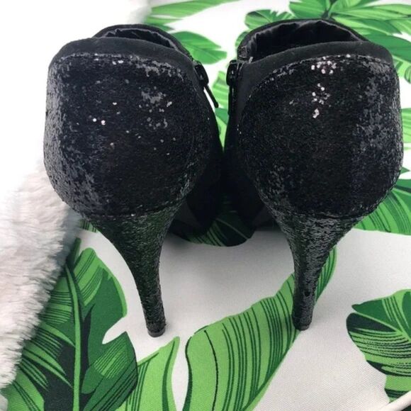 Rampage Harvey Glitter Black Ankle Heel Booties Boots NEW - Picture 8 of 16